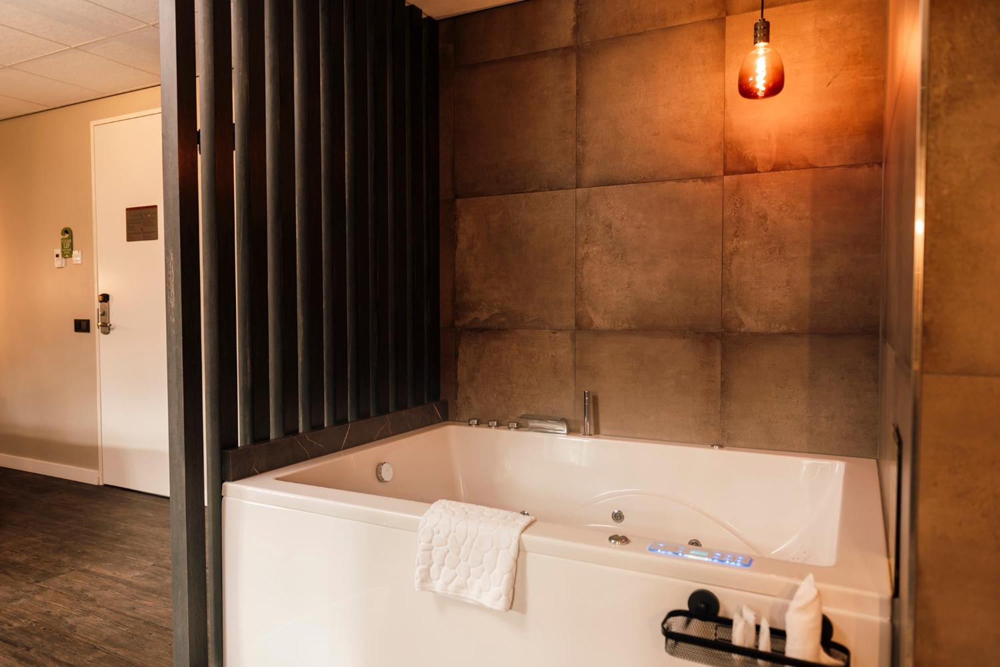 Hotel De Kastanjefabriek 아이버겐 외부 사진